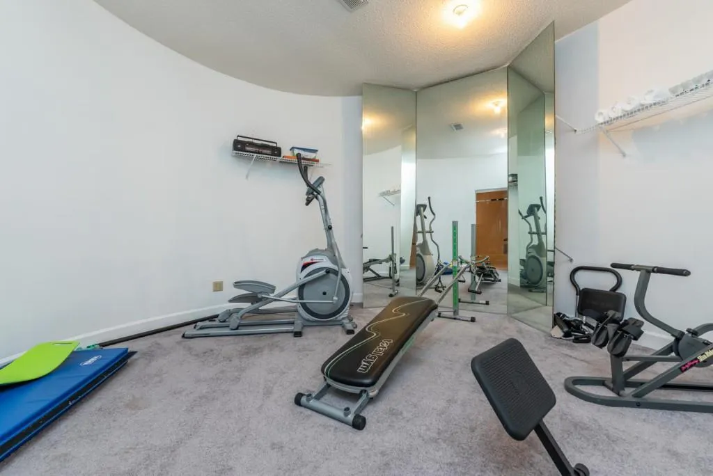 7025 Northgreen Drive, Atlanta, Georgia 30328, 4 Bedrooms Bedrooms, ,3 BathroomsBathrooms,Residential,Sold,7025 Northgreen Drive,6685945