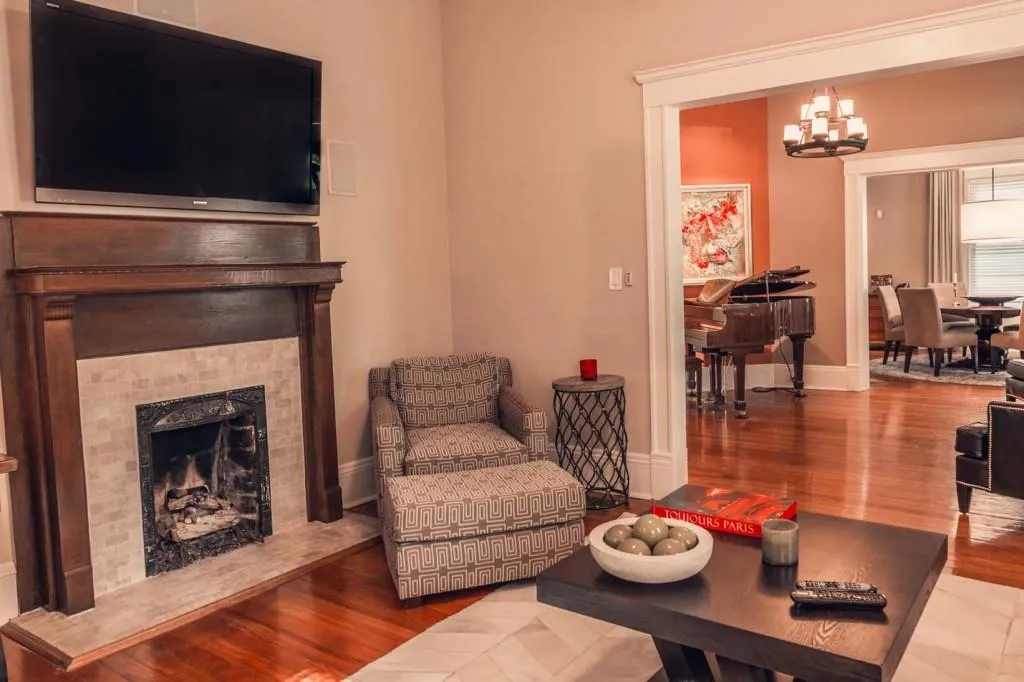 972 Myrtle Street, Atlanta, Georgia 30309, 2 Bedrooms Bedrooms, ,2 BathroomsBathrooms,Residential,Sold,972 Myrtle Street,5686413