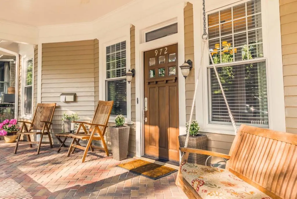 972 Myrtle Street, Atlanta, Georgia 30309, 2 Bedrooms Bedrooms, ,2 BathroomsBathrooms,Residential,Sold,972 Myrtle Street,5686413