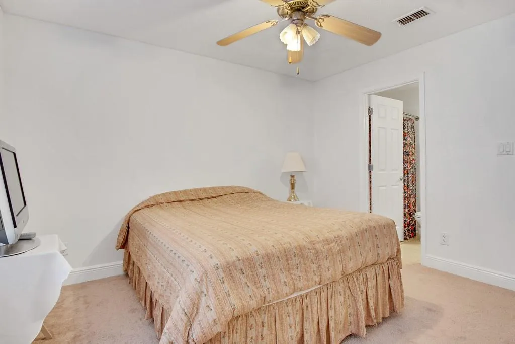 8201 Santa Fe Parkway, Sandy Springs, Georgia 30350, 3 Bedrooms Bedrooms, ,2 BathroomsBathrooms,Residential,Sold,8201 Santa Fe Parkway,6584455