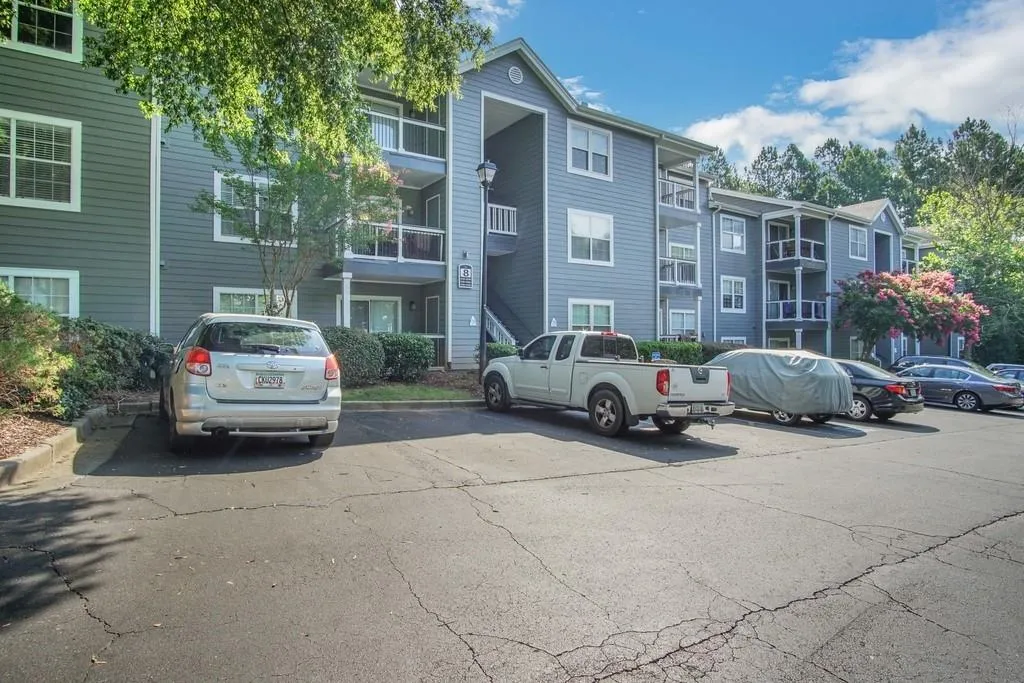 8201 Santa Fe Parkway, Sandy Springs, Georgia 30350, 3 Bedrooms Bedrooms, ,2 BathroomsBathrooms,Residential,Sold,8201 Santa Fe Parkway,6584455