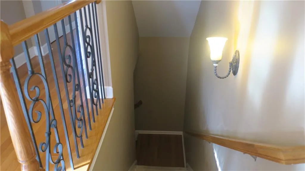 910 Telfair Close, Sandy Springs, Georgia 30350, 3 Bedrooms Bedrooms, ,3 BathroomsBathrooms,Residential,Sold,910 Telfair Close,5875955