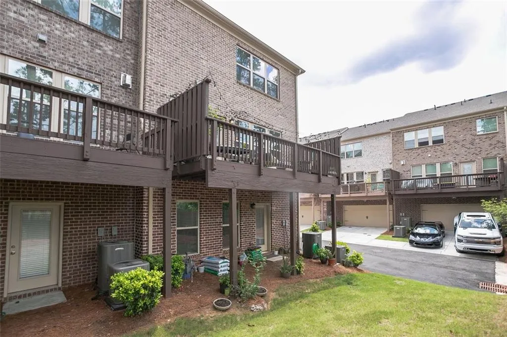 360 Provenance Drive, Atlanta, Georgia 30328, 3 Bedrooms Bedrooms, ,3 BathroomsBathrooms,Residential,Sold,360 Provenance Drive,7082707