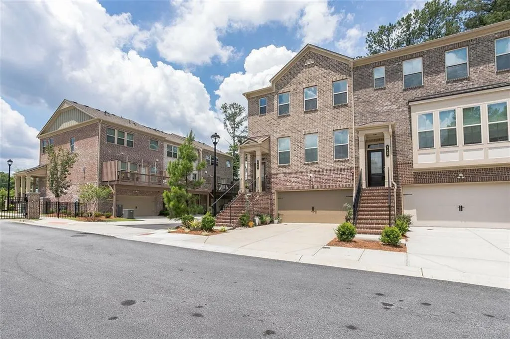 360 Provenance Drive, Atlanta, Georgia 30328, 3 Bedrooms Bedrooms, ,3 BathroomsBathrooms,Residential,Sold,360 Provenance Drive,7082707