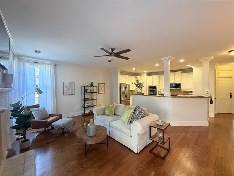 7900 Glisten Avenue, Sandy Springs, Georgia 30328, 3 Bedrooms Bedrooms, ,2 BathroomsBathrooms,Residential,Sold,7900 Glisten Avenue,7528000