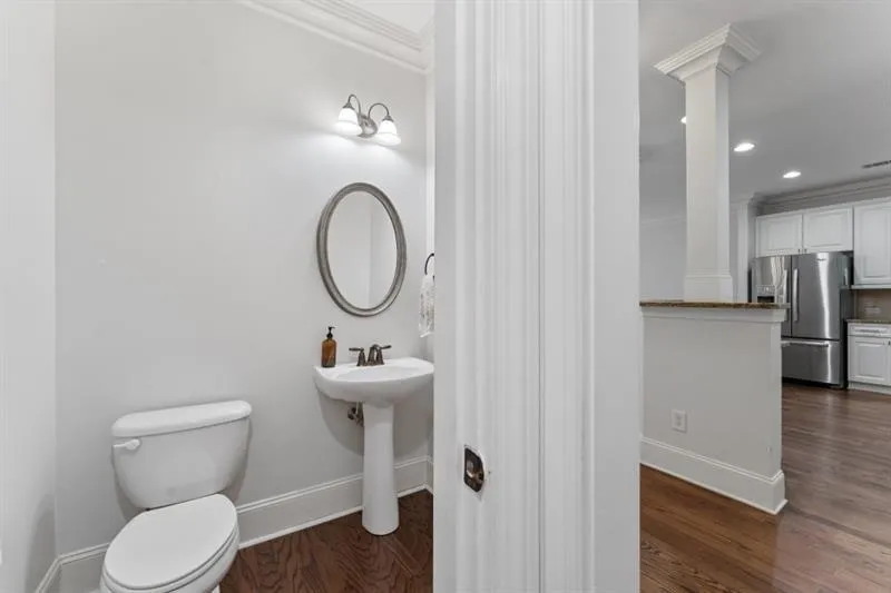 7900 Glisten Avenue, Sandy Springs, Georgia 30328, 3 Bedrooms Bedrooms, ,2 BathroomsBathrooms,Residential,Sold,7900 Glisten Avenue,7528000