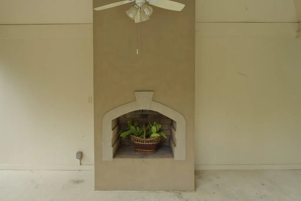 10 Powers Chase Circle, Sandy Springs, Georgia 30327, 5 Bedrooms Bedrooms, ,5 BathroomsBathrooms,Residential,Sold,10 Powers Chase Circle,5930381