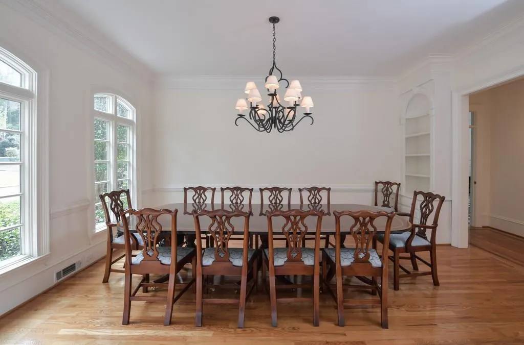 10 Powers Chase Circle, Sandy Springs, Georgia 30327, 5 Bedrooms Bedrooms, ,5 BathroomsBathrooms,Residential,Sold,10 Powers Chase Circle,5930381