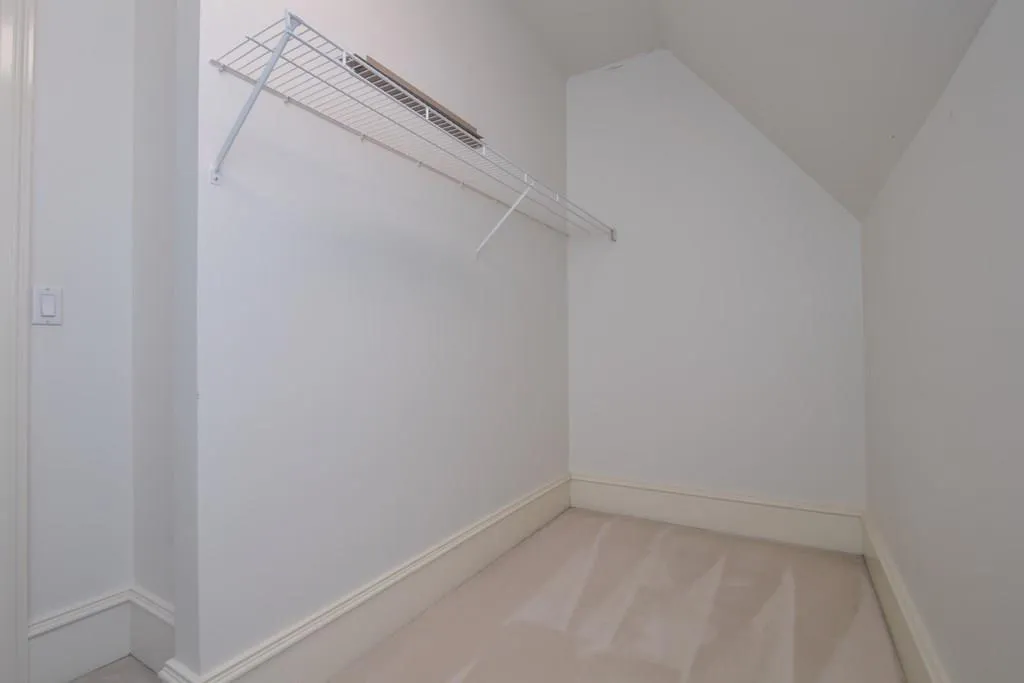 10 Powers Chase Circle, Sandy Springs, Georgia 30327, 5 Bedrooms Bedrooms, ,5 BathroomsBathrooms,Residential,Sold,10 Powers Chase Circle,5930381