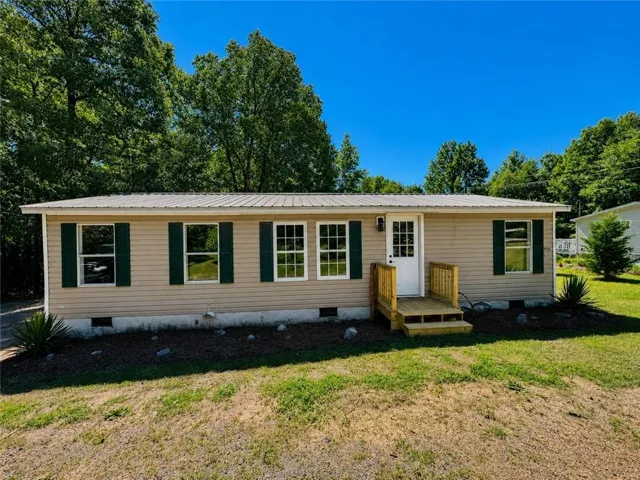 713 Woods Road, Tunnel Hill, Georgia 30755