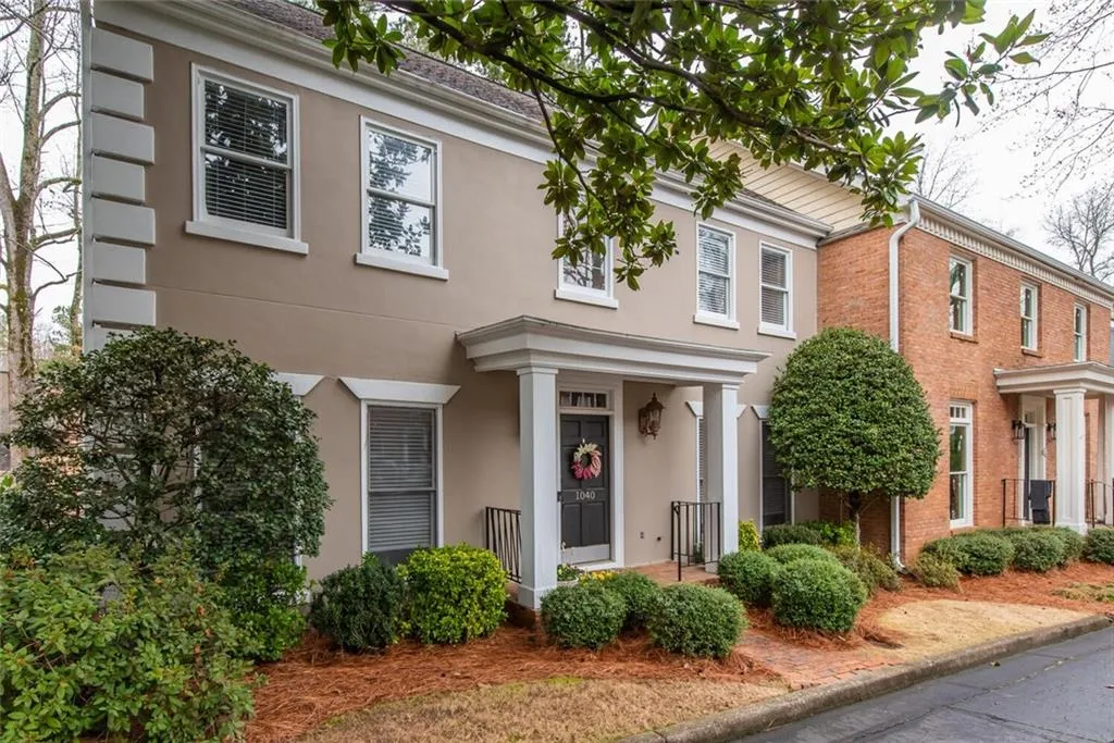 1040 Huntcliff, Sandy Springs, Georgia 30350, 3 Bedrooms Bedrooms, ,2 BathroomsBathrooms,Residential,Sold,1040 Huntcliff,6847470