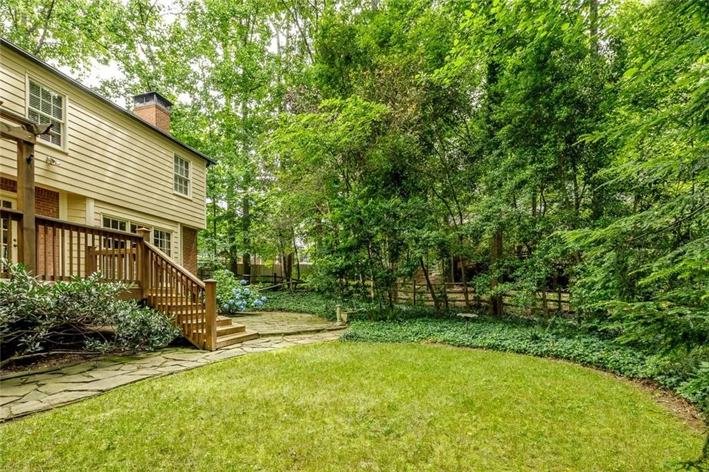 75 Messina Way, Sandy Springs, Georgia 30328, 4 Bedrooms Bedrooms, ,2 BathroomsBathrooms,Residential,Sold,75 Messina Way,6734761