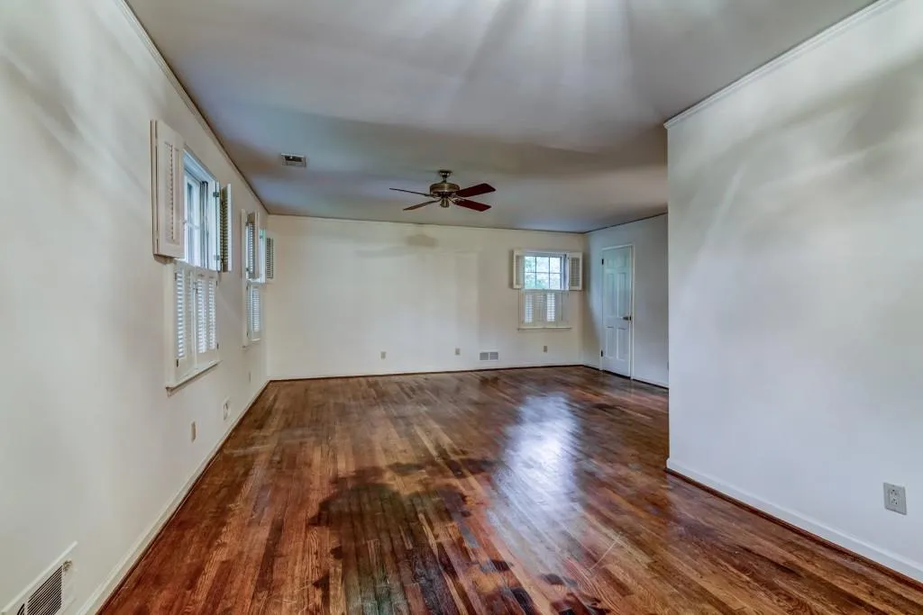 6385 River Overlook Drive, Sandy Springs, Georgia 30328, 5 Bedrooms Bedrooms, ,4 BathroomsBathrooms,Residential,Sold,6385 River Overlook Drive,5876980