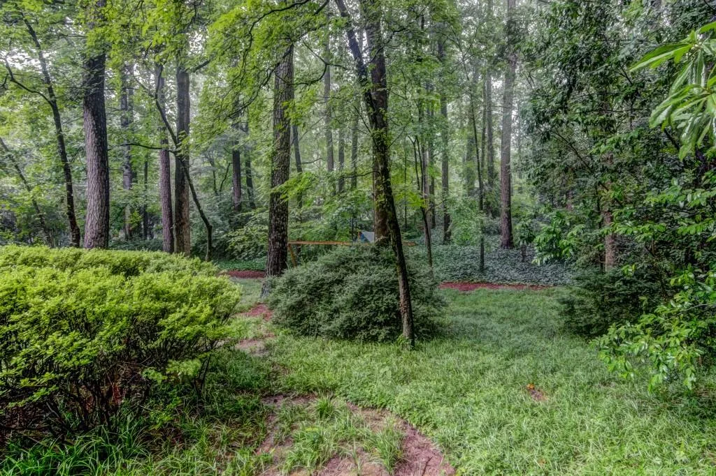 6385 River Overlook Drive, Sandy Springs, Georgia 30328, 5 Bedrooms Bedrooms, ,4 BathroomsBathrooms,Residential,Sold,6385 River Overlook Drive,5876980