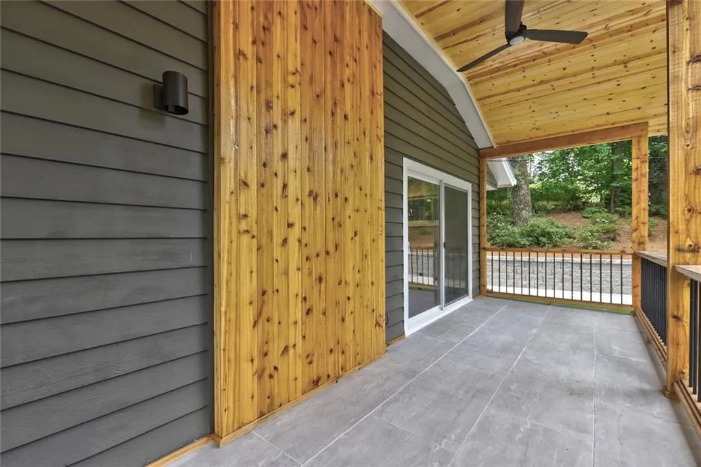 100 Angus Trail, Sandy Springs, Georgia 30328, 4 Bedrooms Bedrooms, ,3 BathroomsBathrooms,Residential,Sold,100 Angus Trail,6891246