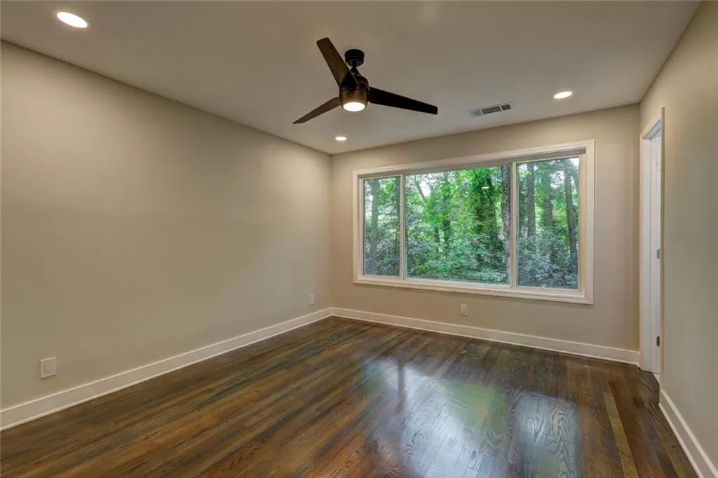 100 Angus Trail, Sandy Springs, Georgia 30328, 4 Bedrooms Bedrooms, ,3 BathroomsBathrooms,Residential,Sold,100 Angus Trail,6891246