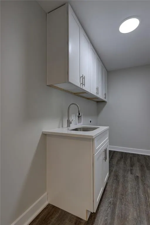 100 Angus Trail, Sandy Springs, Georgia 30328, 4 Bedrooms Bedrooms, ,3 BathroomsBathrooms,Residential,Sold,100 Angus Trail,6891246