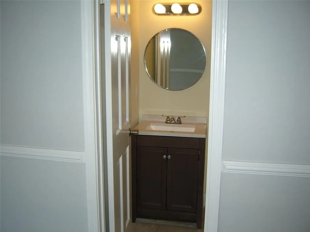 270 Winding River Drive Unit C, Sandy Springs, Georgia 30350, 2 Bedrooms Bedrooms, ,2 BathroomsBathrooms,Residential,Sold,270 Winding River Drive Unit C,5771242