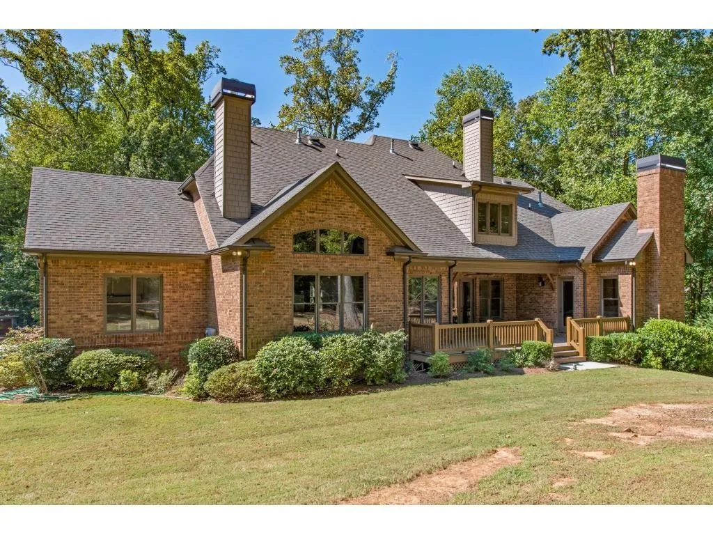 109 Long Island Place, Sandy Springs, Georgia 30328, 5 Bedrooms Bedrooms, ,5 BathroomsBathrooms,Residential,Sold,109 Long Island Place,5874736