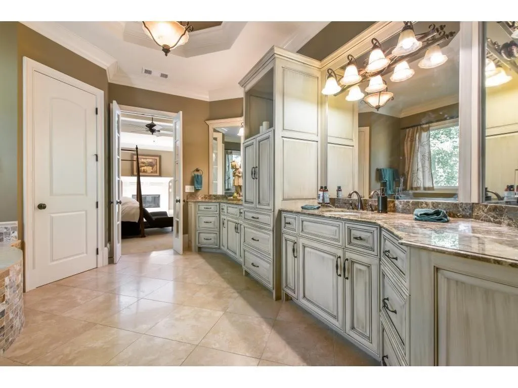 109 Long Island Place, Sandy Springs, Georgia 30328, 5 Bedrooms Bedrooms, ,5 BathroomsBathrooms,Residential,Sold,109 Long Island Place,5874736