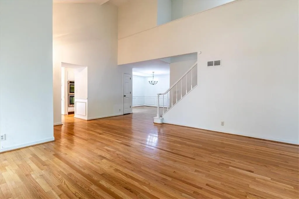230 Halah Circle, Sandy Springs, Georgia 30328, 3 Bedrooms Bedrooms, ,3 BathroomsBathrooms,Residential,For Sale,230 Halah Circle,7757746