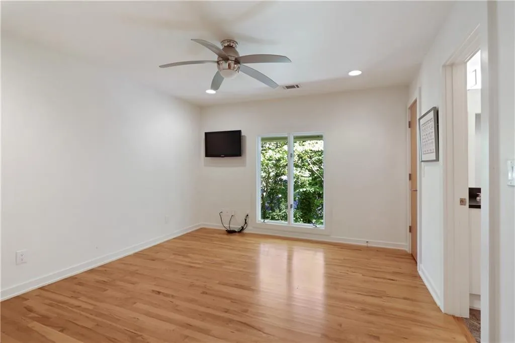 30 Chevaux Court, Atlanta, Georgia 30342, 4 Bedrooms Bedrooms, ,4 BathroomsBathrooms,Residential,Sold,30 Chevaux Court,6797968