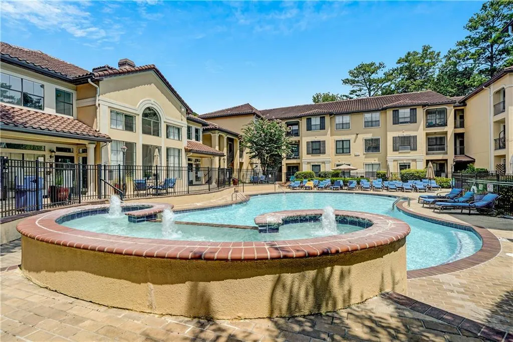 3777 Peachtree Road Ne Unit 1205, Brookhaven, Georgia 30319, 1 Bedroom Bedrooms, 0 ,1 BathroomBathrooms,Residential,For Sale,3777 Peachtree Road Ne Unit 1205,7749925
