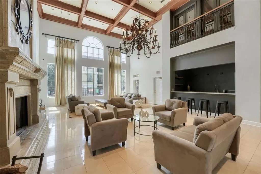 3777 Peachtree Road Ne Unit 1205, Brookhaven, Georgia 30319, 1 Bedroom Bedrooms, 0 ,1 BathroomBathrooms,Residential,For Sale,3777 Peachtree Road Ne Unit 1205,7749925