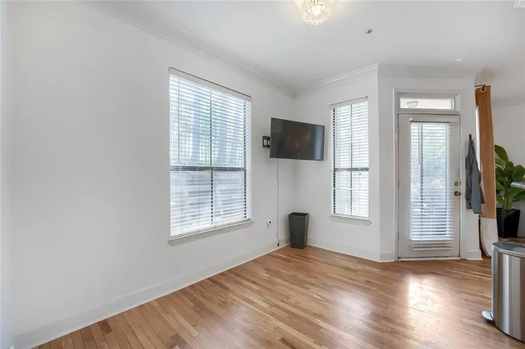 3777 Peachtree Road Ne Unit 1205, Brookhaven, Georgia 30319, 1 Bedroom Bedrooms, 0 ,1 BathroomBathrooms,Residential,For Sale,3777 Peachtree Road Ne Unit 1205,7749925