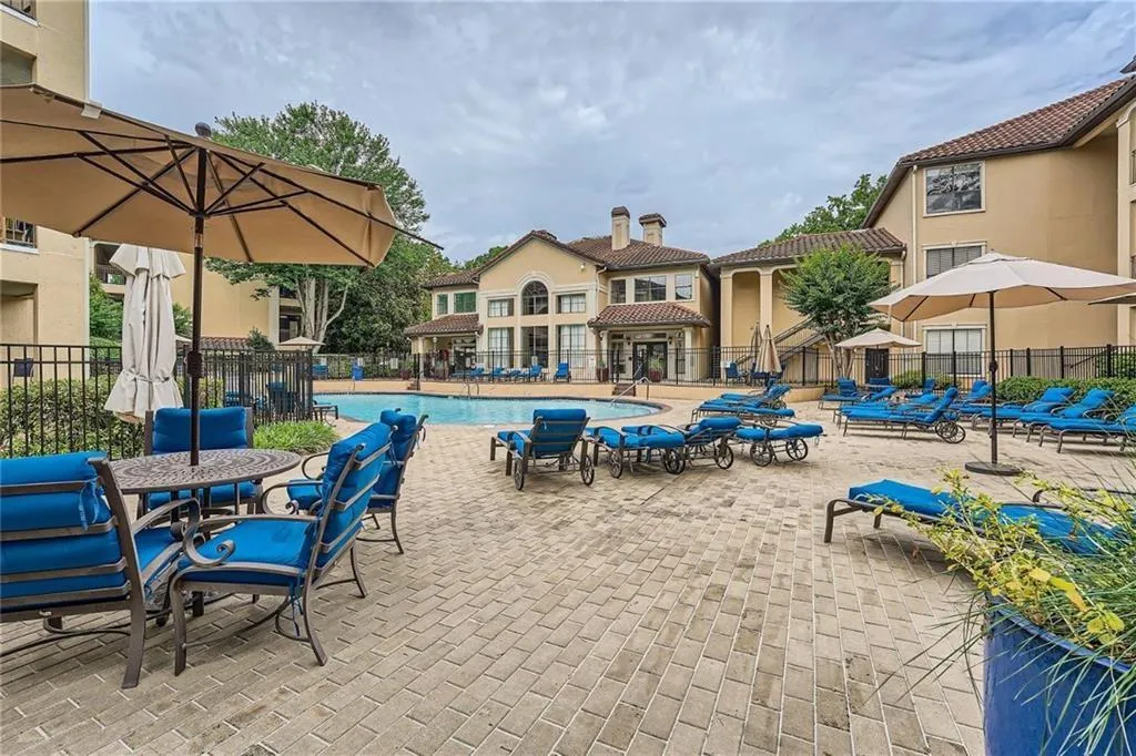3777 Peachtree Road Ne Unit 1205, Brookhaven, Georgia 30319, 1 Bedroom Bedrooms, 0 ,1 BathroomBathrooms,Residential,For Sale,3777 Peachtree Road Ne Unit 1205,7749925