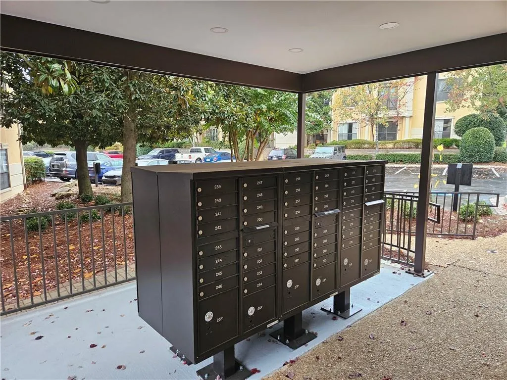 3777 Peachtree Road Ne Unit 1205, Brookhaven, Georgia 30319, 1 Bedroom Bedrooms, 0 ,1 BathroomBathrooms,Residential,For Sale,3777 Peachtree Road Ne Unit 1205,7749925