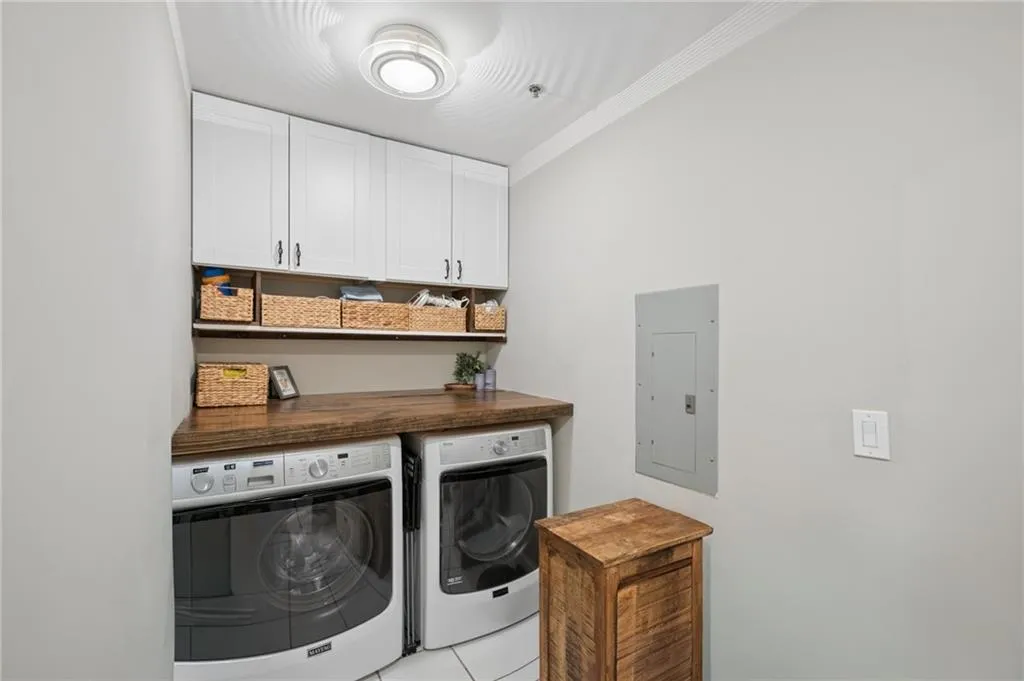 Laundry and mud room