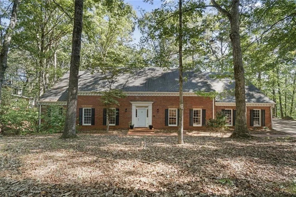 80 Cliffcreek Trace Ne, Atlanta, Georgia 30350, 5 Bedrooms Bedrooms, ,3 BathroomsBathrooms,Residential,For Sale,80 Cliffcreek Trace Ne,7723688