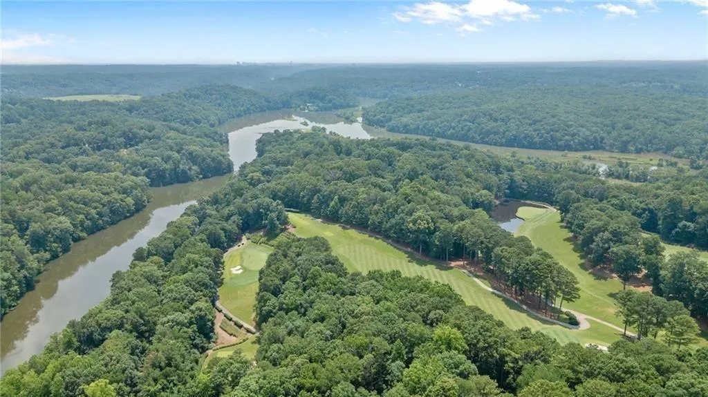 80 Cliffcreek Trace Ne, Atlanta, Georgia 30350, 5 Bedrooms Bedrooms, ,3 BathroomsBathrooms,Residential,For Sale,80 Cliffcreek Trace Ne,7723688