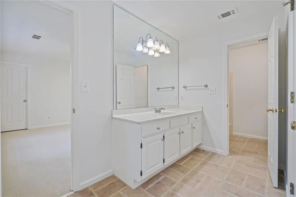 80 Cliffcreek Trace Ne, Atlanta, Georgia 30350, 5 Bedrooms Bedrooms, ,3 BathroomsBathrooms,Residential,For Sale,80 Cliffcreek Trace Ne,7723688