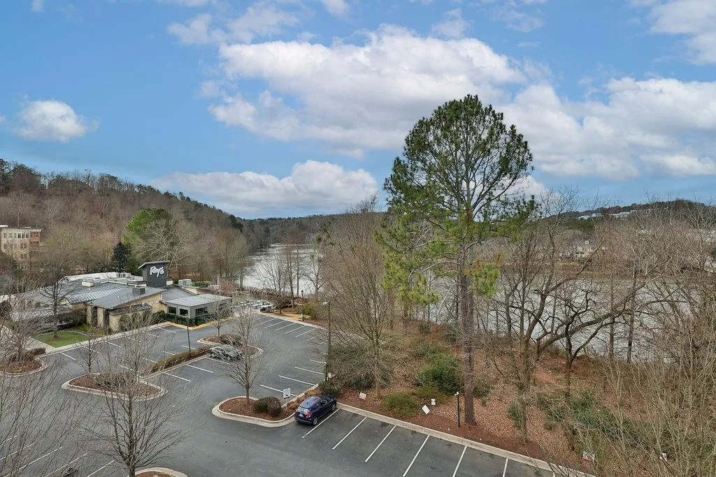200 River Vista Drive Unit 542, Atlanta, Georgia 30339, 2 Bedrooms Bedrooms, ,2 BathroomsBathrooms,Residential,Sold,200 River Vista Drive Unit 542,7411382