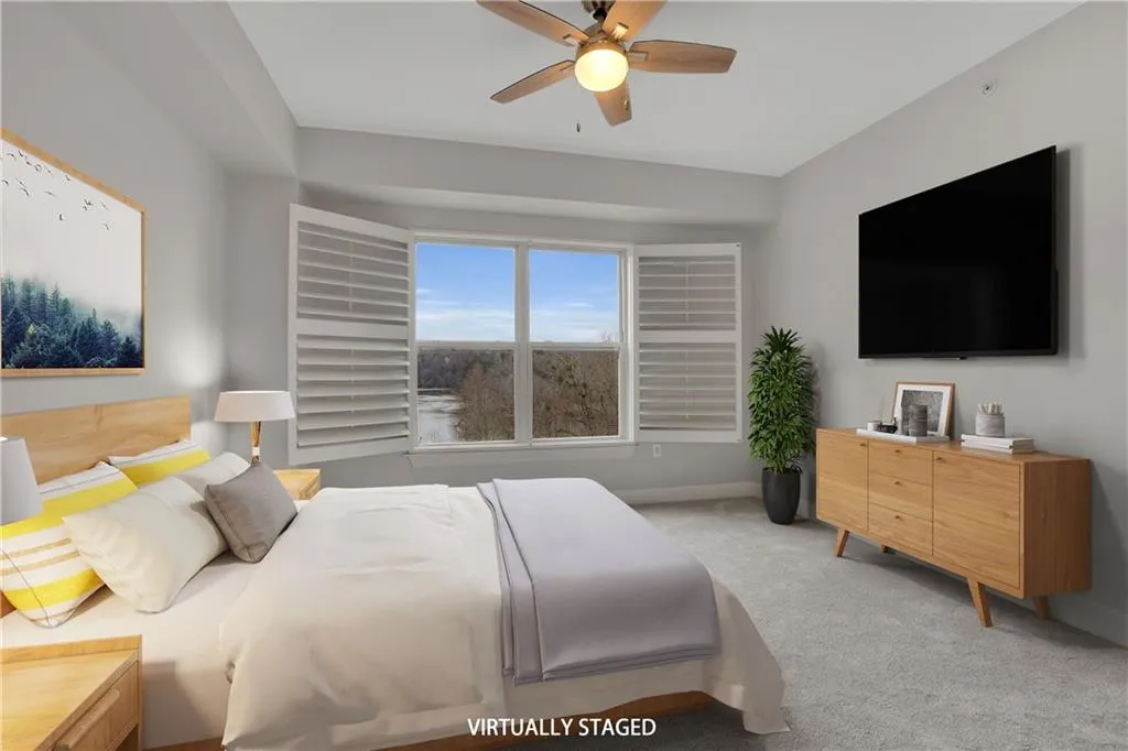 200 River Vista Drive Unit 542, Atlanta, Georgia 30339, 2 Bedrooms Bedrooms, ,2 BathroomsBathrooms,Residential,Sold,200 River Vista Drive Unit 542,7411382