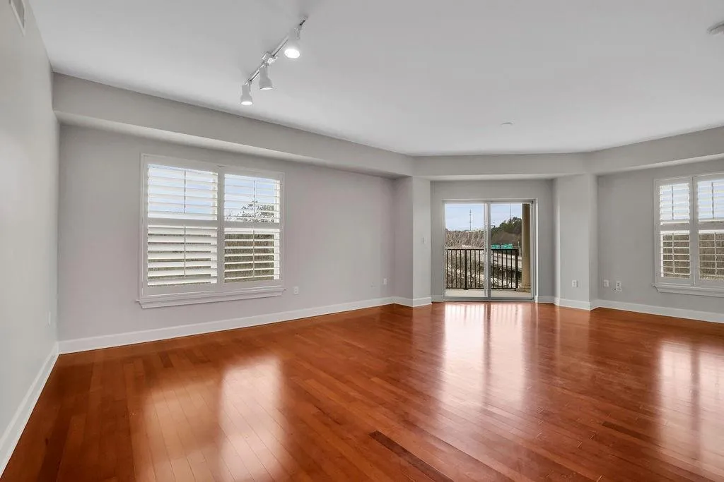 200 River Vista Drive Unit 542, Atlanta, Georgia 30339, 2 Bedrooms Bedrooms, ,2 BathroomsBathrooms,Residential,Sold,200 River Vista Drive Unit 542,7411382