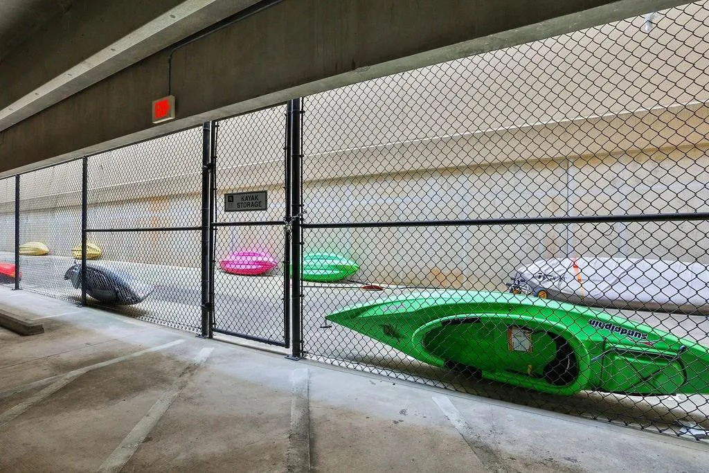 200 River Vista Drive Unit 542, Atlanta, Georgia 30339, 2 Bedrooms Bedrooms, ,2 BathroomsBathrooms,Residential,Sold,200 River Vista Drive Unit 542,7411382