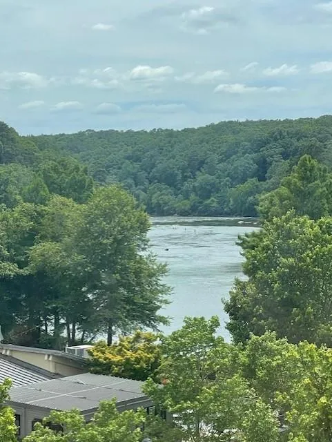 200 River Vista Drive Unit 542, Atlanta, Georgia 30339, 2 Bedrooms Bedrooms, ,2 BathroomsBathrooms,Residential,Sold,200 River Vista Drive Unit 542,7411382