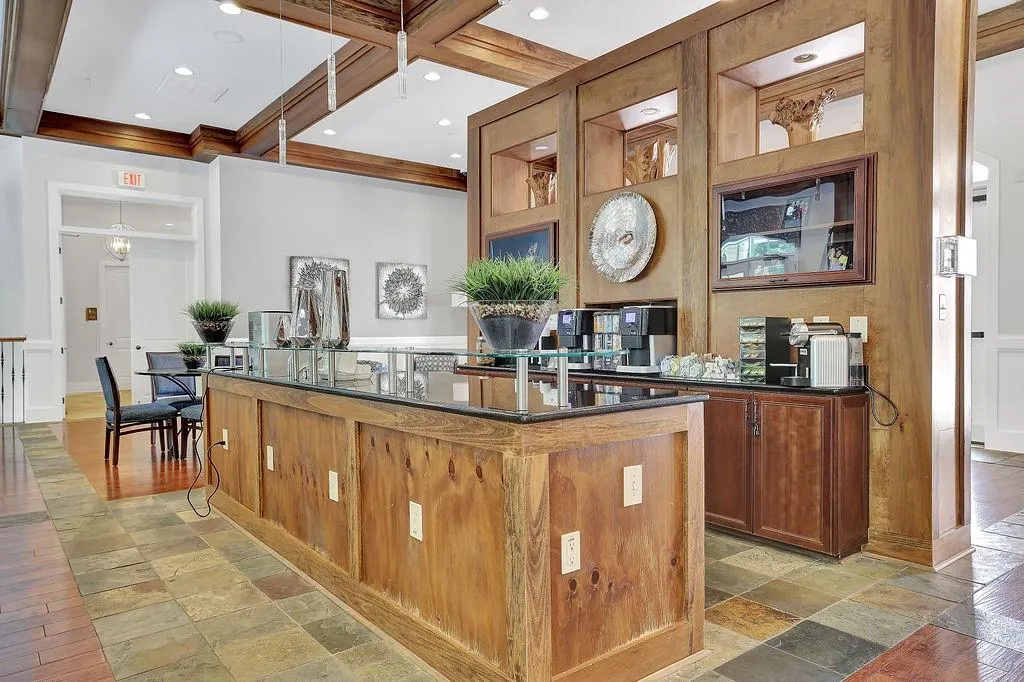 200 River Vista Drive Unit 542, Atlanta, Georgia 30339, 2 Bedrooms Bedrooms, ,2 BathroomsBathrooms,Residential,Sold,200 River Vista Drive Unit 542,7411382