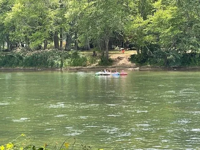 200 River Vista Drive Unit 542, Atlanta, Georgia 30339, 2 Bedrooms Bedrooms, ,2 BathroomsBathrooms,Residential,Sold,200 River Vista Drive Unit 542,7411382