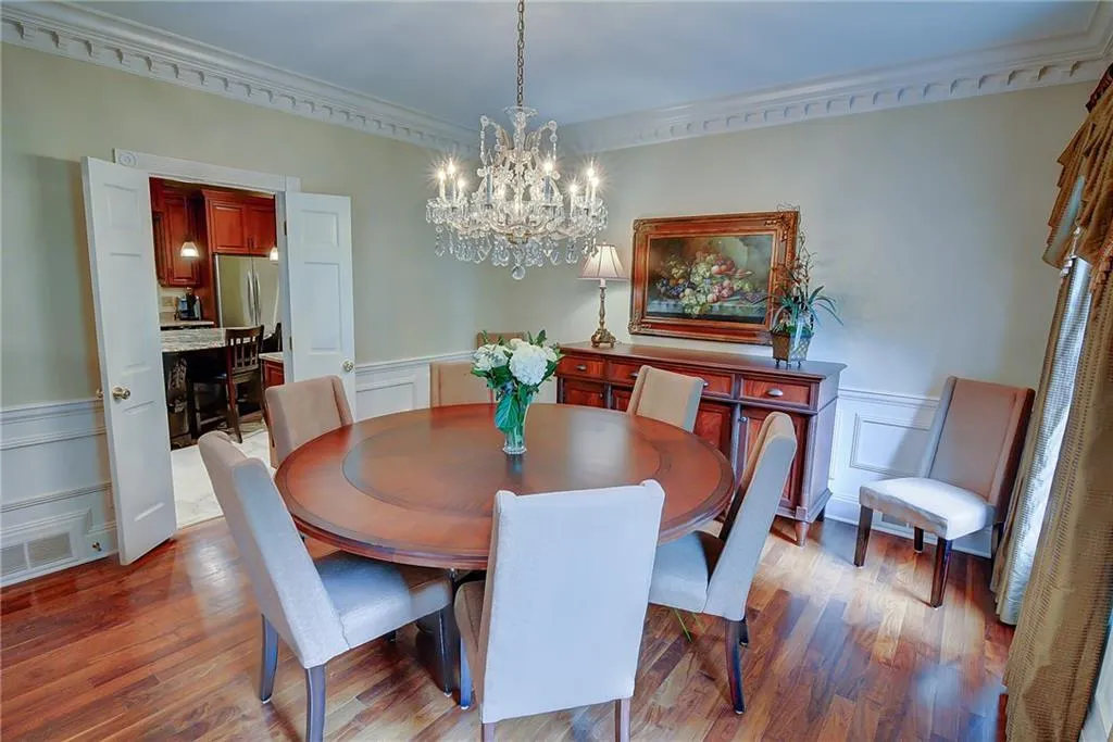8090 Habersham Waters Road, Sandy Springs, Georgia 30350, 4 Bedrooms Bedrooms, ,3 BathroomsBathrooms,Residential,Sold,8090 Habersham Waters Road,5893182