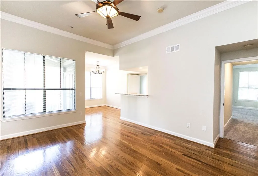 3777 Peachtree Road Ne Unit 831, Brookhaven, Georgia 30319, 2 Bedrooms Bedrooms, ,1 BathroomBathrooms,Residential,Sold,3777 Peachtree Road Ne Unit 831,5741236