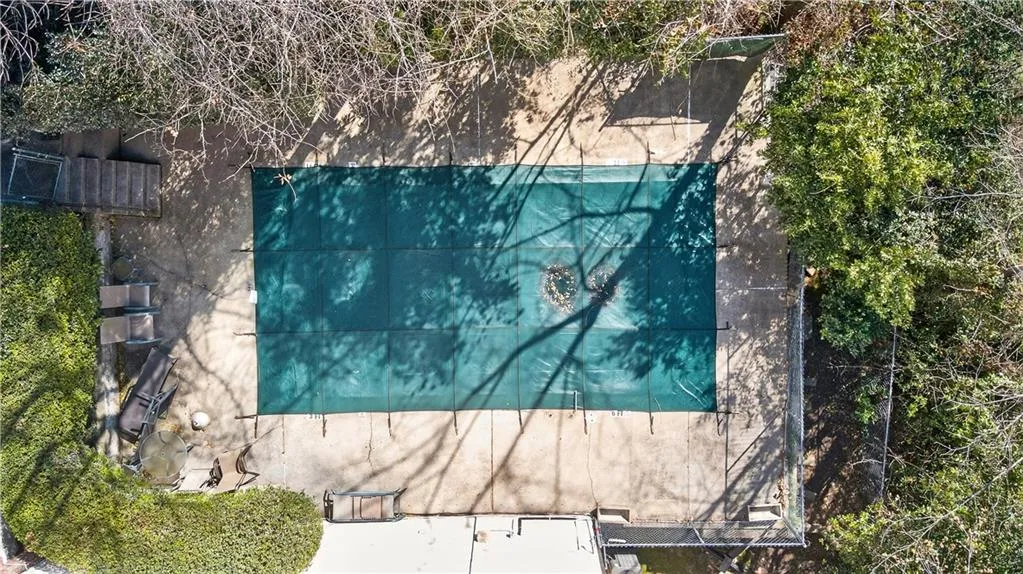 1 Ardmore Square Nw Unit 1, Atlanta, Georgia 30309, 3 Bedrooms Bedrooms, 0 ,2 BathroomsBathrooms,Residential,For Sale,1 Ardmore Square Nw Unit 1,7724989