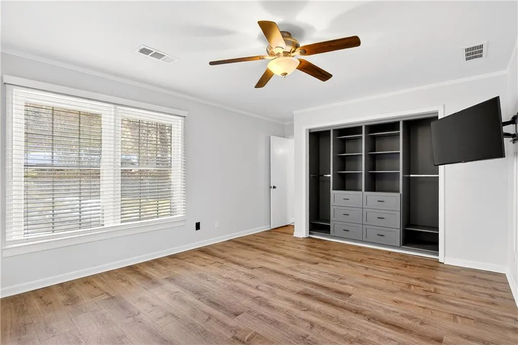 1 Ardmore Square Nw Unit 1, Atlanta, Georgia 30309, 3 Bedrooms Bedrooms, 0 ,2 BathroomsBathrooms,Residential,For Sale,1 Ardmore Square Nw Unit 1,7724989