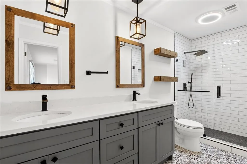 1 Ardmore Square Nw Unit 1, Atlanta, Georgia 30309, 3 Bedrooms Bedrooms, 0 ,2 BathroomsBathrooms,Residential,For Sale,1 Ardmore Square Nw Unit 1,7724989