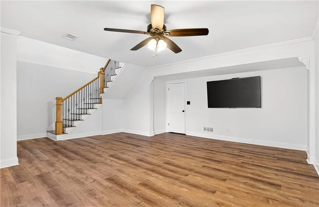 1 Ardmore Square Nw Unit 1, Atlanta, Georgia 30309, 3 Bedrooms Bedrooms, 0 ,2 BathroomsBathrooms,Residential,For Sale,1 Ardmore Square Nw Unit 1,7724989