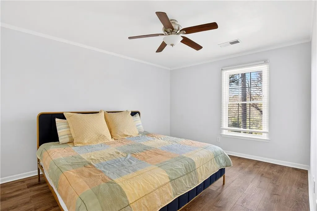 1 Ardmore Square Nw Unit 1, Atlanta, Georgia 30309, 3 Bedrooms Bedrooms, 0 ,2 BathroomsBathrooms,Residential,For Sale,1 Ardmore Square Nw Unit 1,7724989