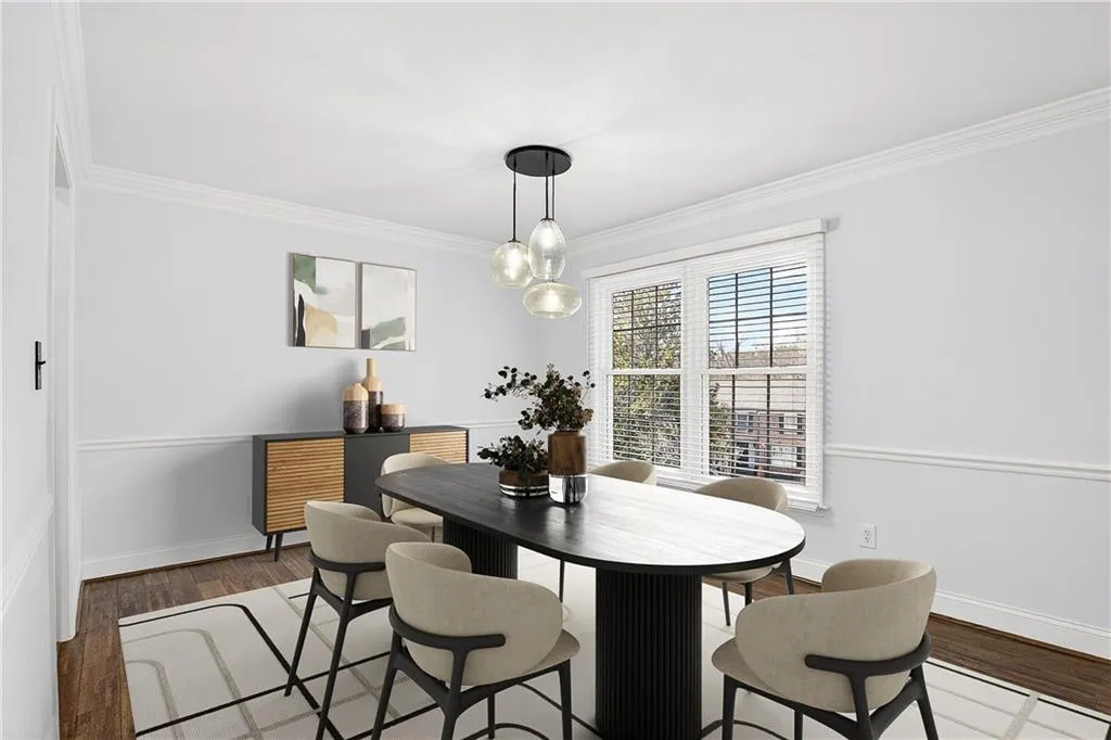 1 Ardmore Square Nw Unit 1, Atlanta, Georgia 30309, 3 Bedrooms Bedrooms, 0 ,2 BathroomsBathrooms,Residential,For Sale,1 Ardmore Square Nw Unit 1,7724989